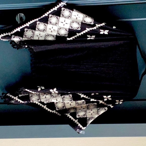 Poncho size L - Picture 2 of 2